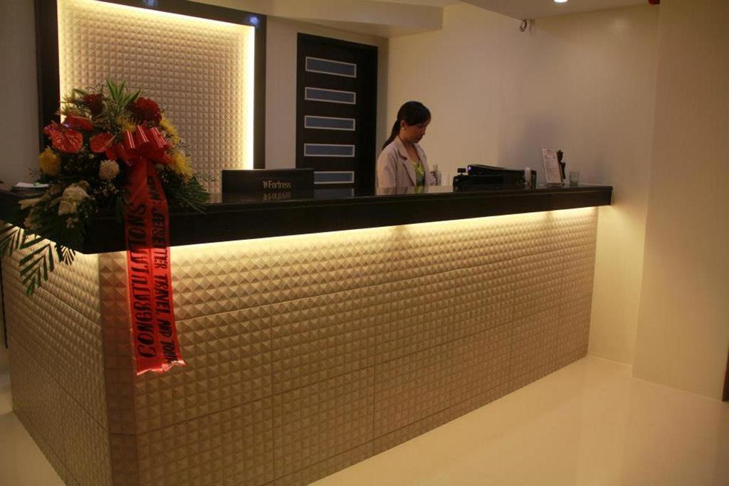 Hotel Manhattan 3*